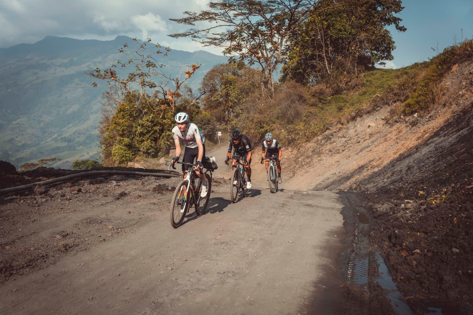 GRAVEL RACING IN COLOMBIA - LSRF