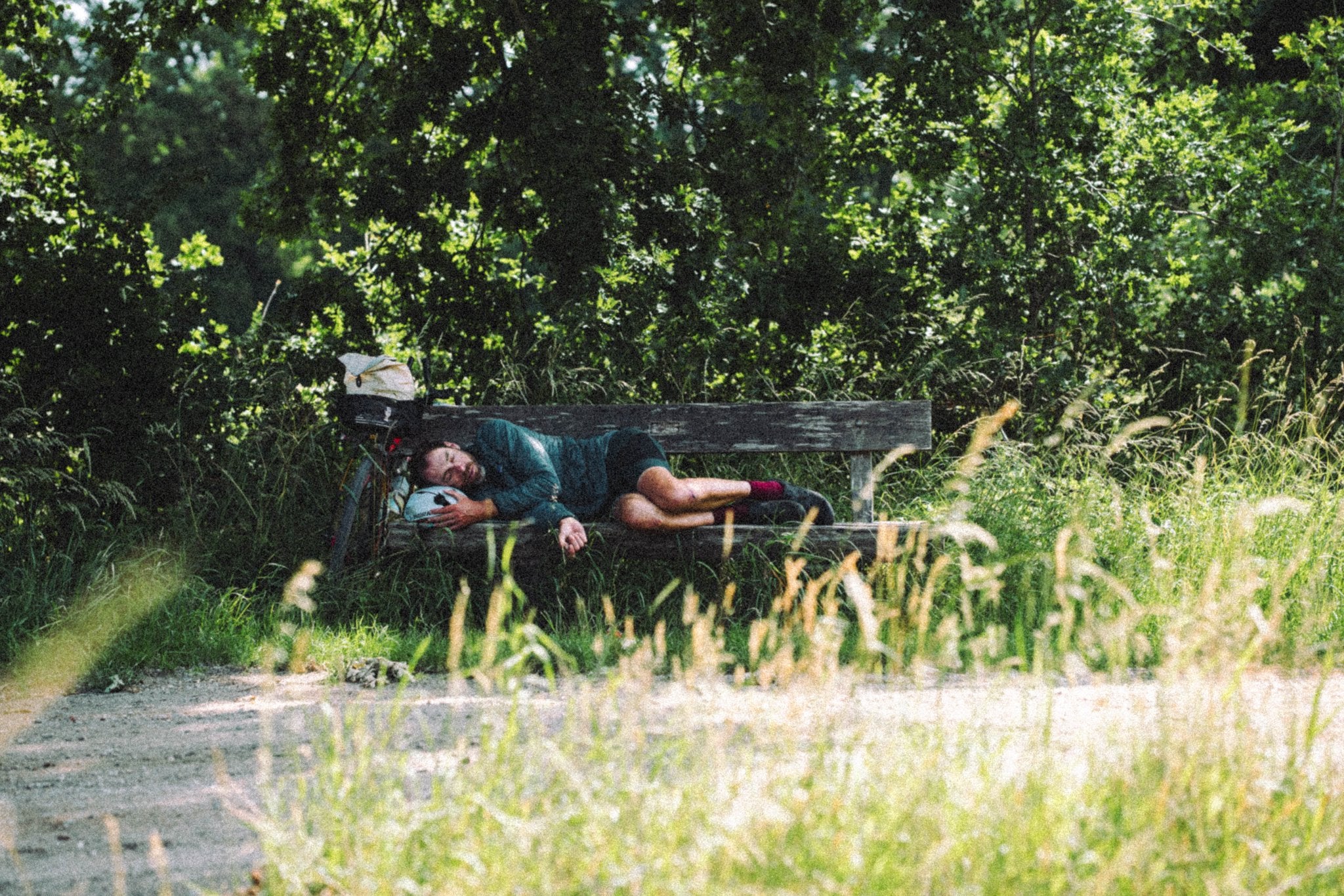 RACE AROUND THE NETHERLANDS