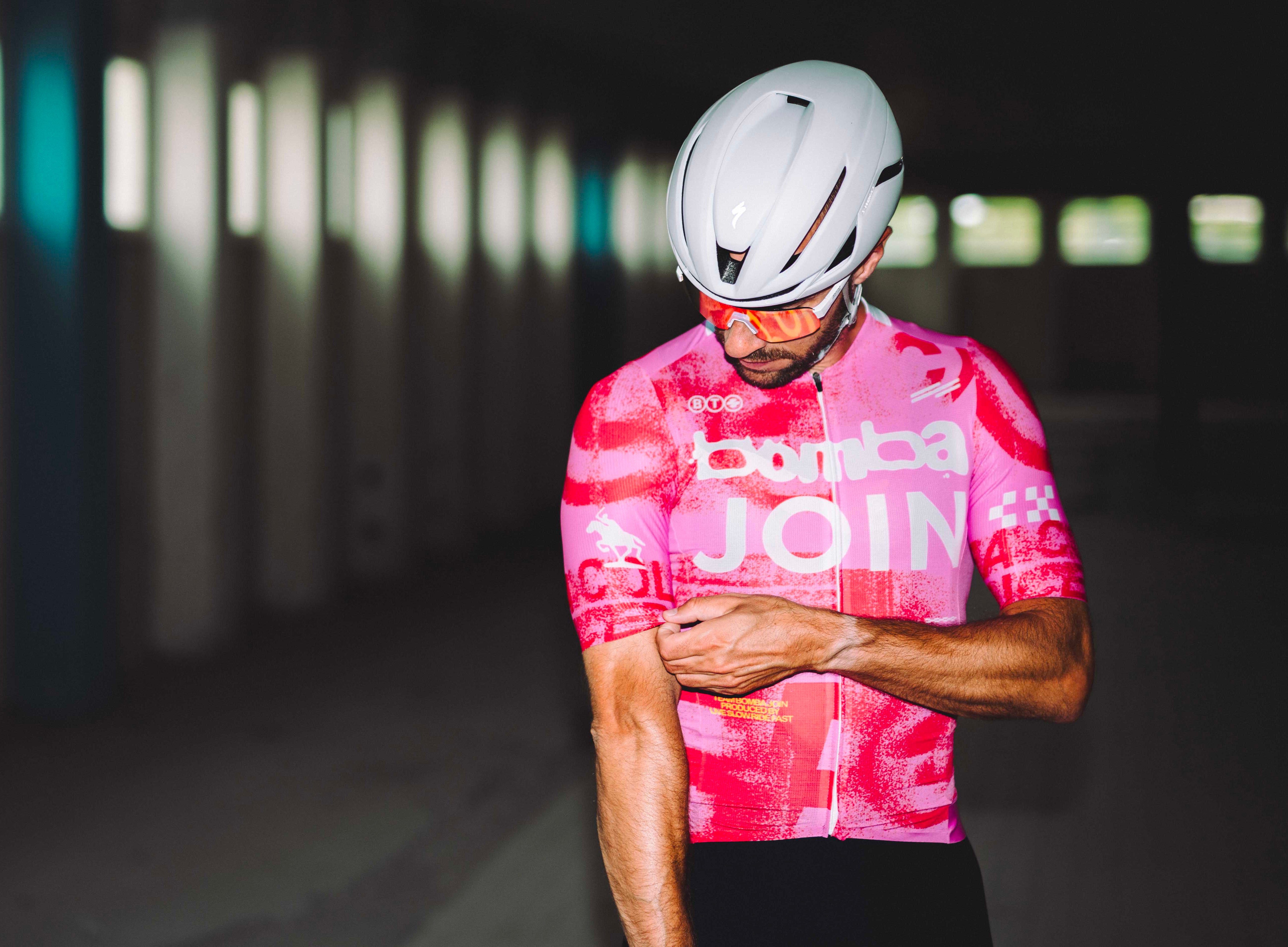 files/Team_BOMBA_JOIN_Short_Sleeve_Jersey-4_kopie.jpg
