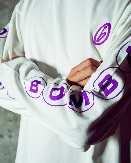 - BOMBA Longsleeve White - LSRF